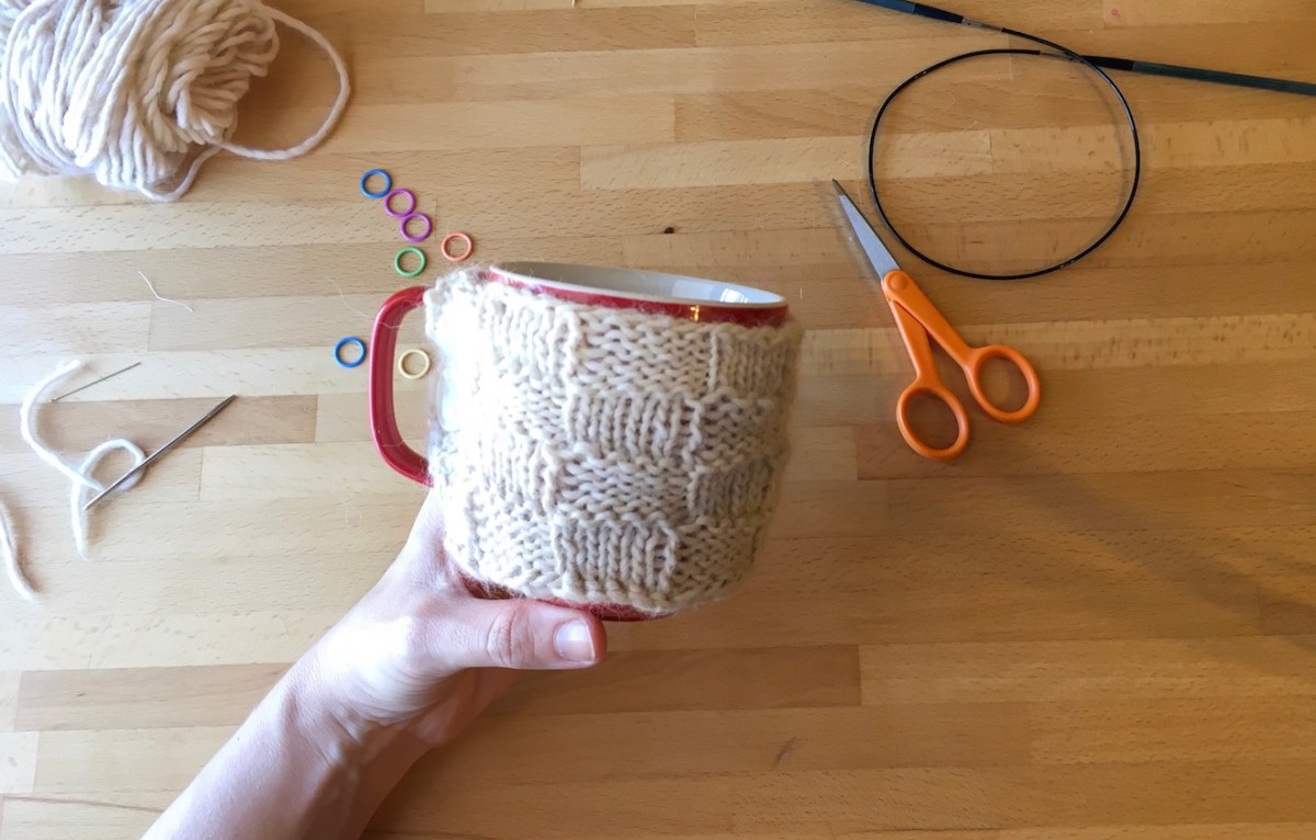 Lesson 5 – Woven Mug Cozy and&nbsp;Coaster
